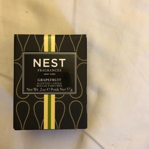 Grapefruit scented candle.